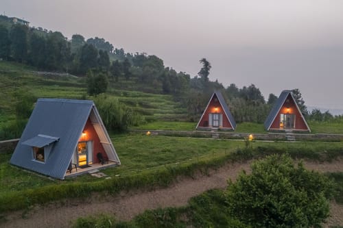 Skydale @ Urna Boutique Stay – 1 bedroom villa in Mukteshwar, Uttarakhand