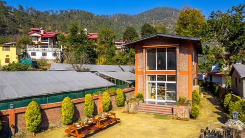 Casa Gaula | 4-BHK Cottage with  Lawn and Outdoor Sit-Out | 20 mins away from Bhimtal Lake – 4 bedroom villa in Bhimtal, Uttarakhand