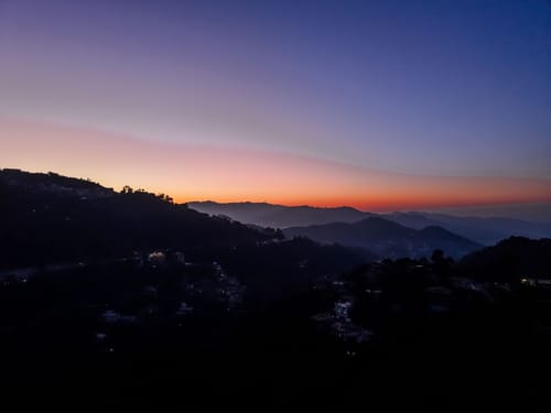 Hillshades | 3 BHK with Sit-out Area, Shared Pool, Restaurant, Game Zone and Scenic Hill Views – 3 bedroom villa in Kasauli, Himachal Pradesh