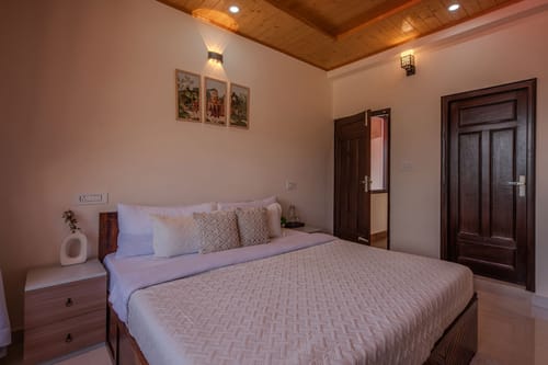 Saraiya House – 3 bedroom villa in Shimla, Himachal Pradesh