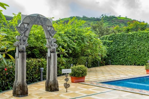 Le Sutra Great Escapes - Geometrica