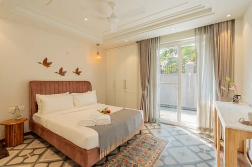 Solace Azure | A 5-BHK Retreat With Pvt Pool, & 2 Living Spaces 