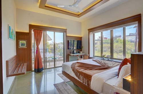 Adarsh Villa 1 | Elegant Pet-friendly 3-BHK Villa With Private Pool & Balcony – 3 bedroom villa in Lonavala, Maharashtra