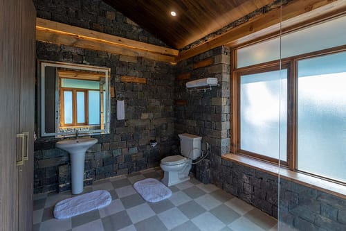 Mountain Mirage - Parwanoo – 4 bedroom villa in Kasauli, Himachal Pradesh