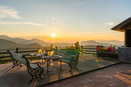 Lush @ Chalet Rushli - Kanatal – 5 bedroom villa in Mussoorie, Uttarakhand