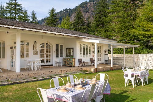 Splendour @ Ekaa House – 2 bedroom villa in Manali, Himachal Pradesh