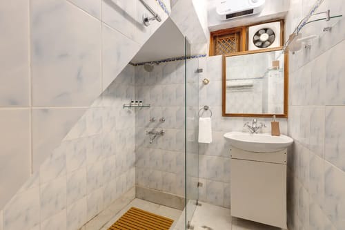 Lion's Den, Ramgarh – 6 bedroom villa in Nainital, Uttarakhand
