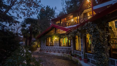The Hive Cottage Corbett | 2 Room Suite In a Hillside Resort With Restaurant & Outdoor Seating | Ample Parking  – 2 bedroom villa in Nainital, Uttarakhand