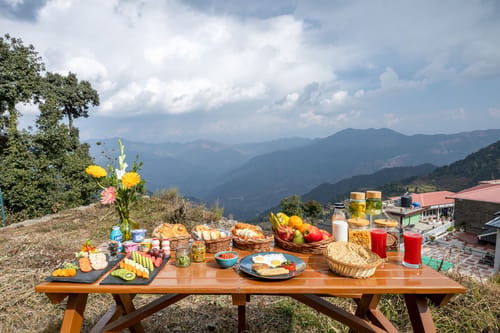 Barefoot Bunglow – 3 bedroom villa in Mussoorie, Uttarakhand