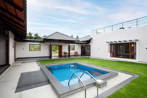 Ava - The Country House