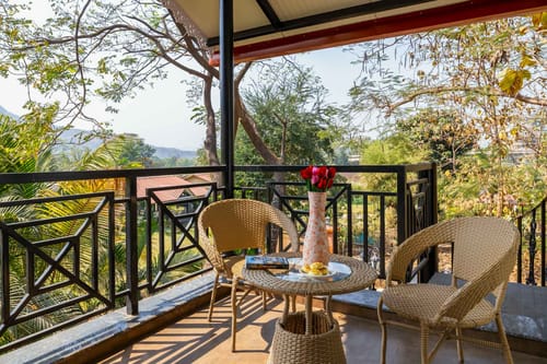 Ever Falls – 9 bedroom villa in Karjat, Maharashtra