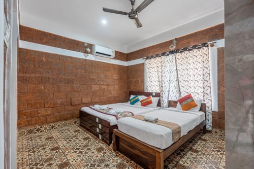 Courtyard Banyan | Rustic 2-BHK Pet-friendly Villa with Pool, Gazebo Amid Banyan Trees | Near Nandi Hills – 2 bedroom villa in Bengaluru, Karnataka