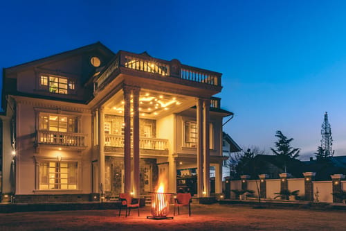Midsummer Moon – 5 bedroom villa in Srinagar, Jammu And kashmir