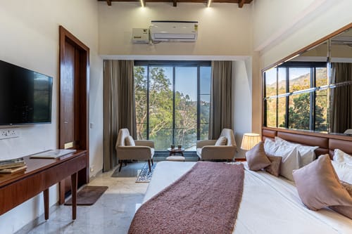 Lakefront S-4 | 1- BHK Apartment Close to Naukuchiatal Lake – 1 bedroom villa in Bhimtal, Uttarakhand