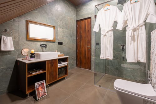 Summit @ The Mohru Estate - Chail w/ Heated Pool – 4 bedroom villa in Shimla, Himachal Pradesh