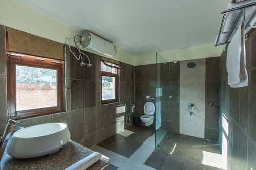 Conifer @ Garbyang Homestay – 2 bedroom villa in Nainital, Uttarakhand