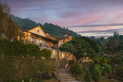Willowdale ~ Duplex Suite – 4 bedroom villa in Bhimtal, Uttarakhand