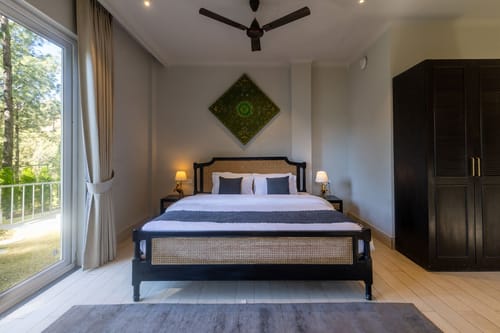 Matcha w/ Lawn @ Sirmour Baag – 6 bedroom villa in Kasauli, Himachal Pradesh