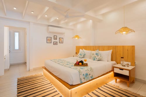 House of Neptune | 3-BHK Retreat with Gazebo & Bar | 10 mtrs from Ashwem Beach