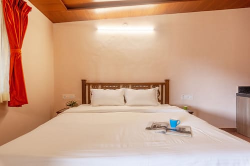 La Palm – 8 bedroom villa in Lonavala, Maharashtra