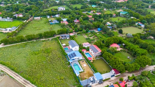 Vashisht Villa | Pet-friendly 3-BHK Farmhouse With Private Pool, Garden & Bar – 3 bedroom villa in Delhi Ncr, Delhi