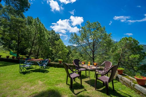 Gulmohar Estate – 5 bedroom villa in Kasauli, Himachal Pradesh