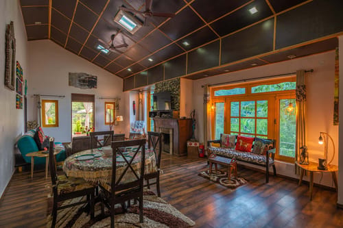 Spirits Unplugged w/ Outdoor Pool – 4 bedroom villa in Shimla, Himachal Pradesh
