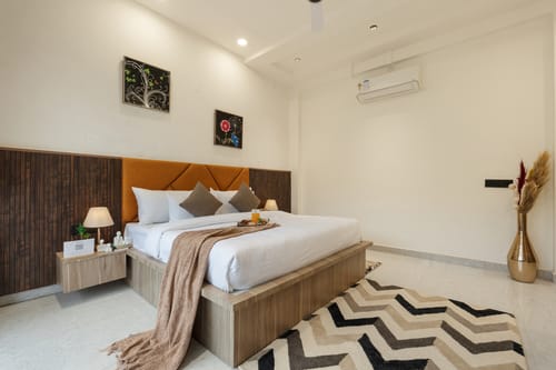 Panchvati Veloraa | Spacious Pet-Friendly 6-BHK Apartment | Scenic Views & Sit-Out Area – 6 bedroom villa in Kasauli, Himachal Pradesh