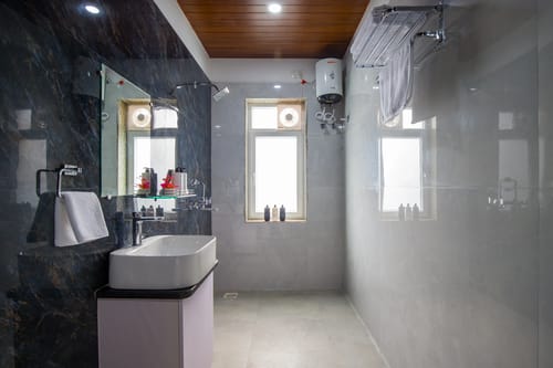 Kasturi | Pet-Friendly Rooms With Views of Sajjangarh Palace & Plunge Pool – 2 bedroom villa in Udaipur, Rajasthan