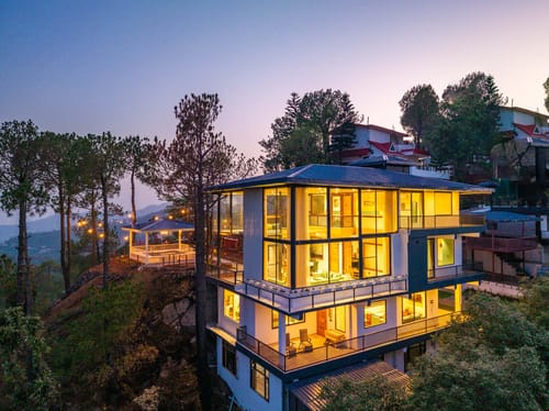 Bloom @ Petal Perch – 2 bedroom villa in Kasauli, Himachal Pradesh