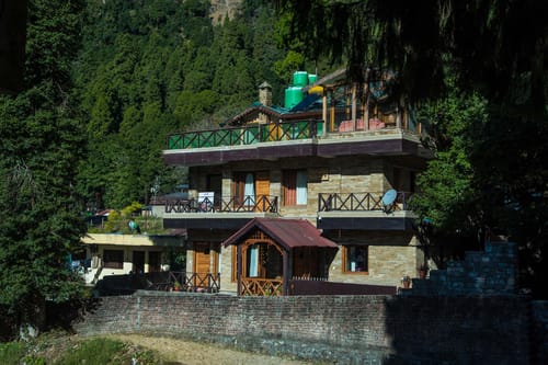 Conifer @ Garbyang Homestay – 2 bedroom villa in Nainital, Uttarakhand