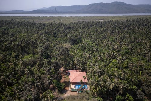 Cabanas Retreat | Tropical 5-BHK Escape Near Revdanda Beach With Private Pool, Garden & Outdoor Dining  – 5 bedroom villa in Alibaug, Maharashtra