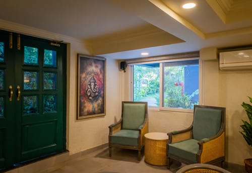 Goan Bliss Deluxe Room | Boutique Resort Stay Near Varca & Benaulim Beaches with Pool, Restro & Library – 1 bedroom villa in South Goa, Goa
