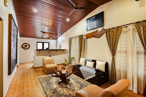 Twisted Tree Together | 2-BHK Pet-Friendly Villa with Shared Pool, Bar & Restaurant – 2 bedroom villa in Coorg, Karnataka