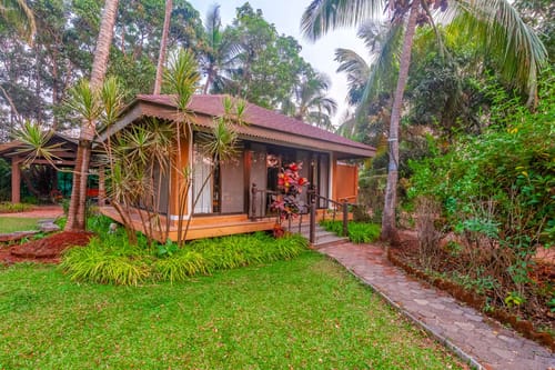 Casa Palmera – 6 bedroom villa in Alibaug, Maharashtra