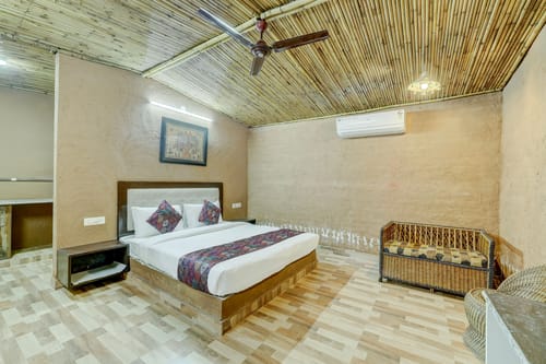 Aravale Farm | Pet-friendly 4-BHK Farmhouse With Private Pool, 2-Acre Lush Garden & Aravali Views – 4 bedroom villa in Delhi Ncr, Delhi