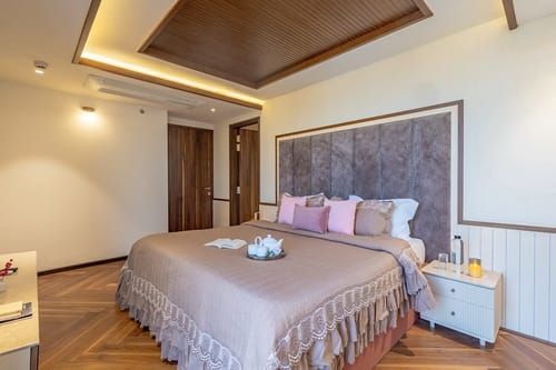 Manhattan 1804 | 3-BHK Penthouse With Stunning Views, Office & Stylish Bar – 3 bedroom villa in Jaipur, Rajasthan