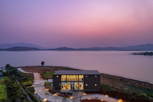 Crimson Bleu – 5 bedroom villa in Pune, Maharashtra