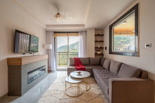 Orophile Paradise | Luxury 2BHK in Shimla – 2 bedroom villa in Shimla, Himachal Pradesh