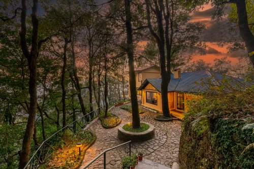 Charming Cottage – 2 bedroom villa in Mussoorie, Uttarakhand