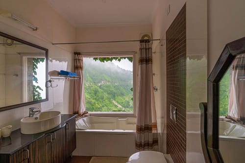 Destine Villa – 4 bedroom villa in Kasauli, Himachal Pradesh