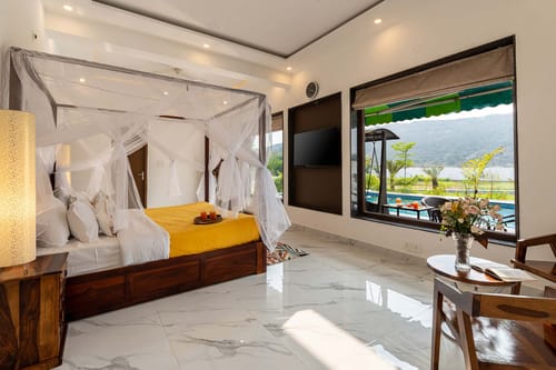 BrookVale Manor – 7 bedroom villa in Delhi-ncr, Delhi