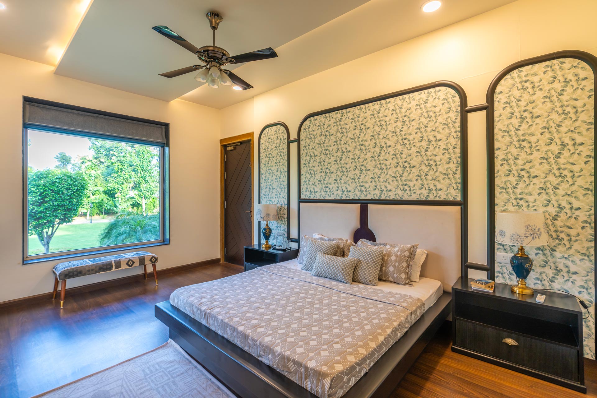 Saturn @ Wandering Vines W/ Indoor Pool - Sohna