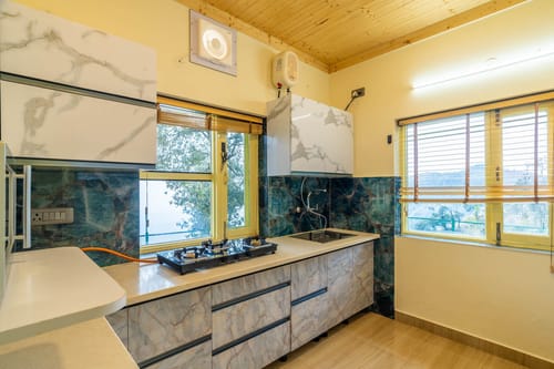 Cloudview Villa – 6 bedroom villa in Mussoorie, Uttarakhand