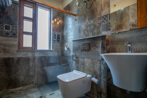 Wood Sparrow – 4 bedroom villa in Bhimtal, Uttarakhand