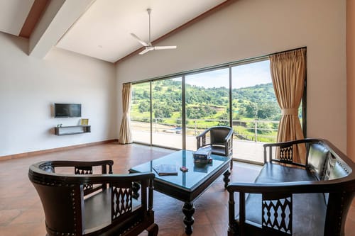 9 Bedrooms @ Shivom Villa - Pawna – 9 bedroom villa in Lonavala, Maharashtra