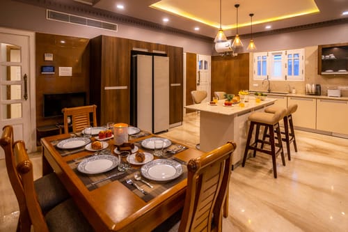 Midsummer Moon – 5 bedroom villa in Srinagar, Jammu And kashmir