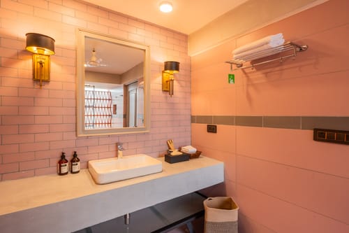 Purple Coral | Luxe 5-BHK Villa With Two Private Pools & Lift Near Chapora Fort