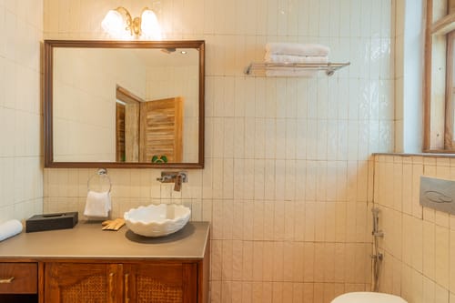 Amayah Oshaan | 9-BHK Indo-Portuguese Escape With Common Pool