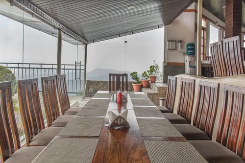 Stone Cottage | Mountain-view | Patio | Kufri – 1 bedroom villa in Shimla, Himachal Pradesh